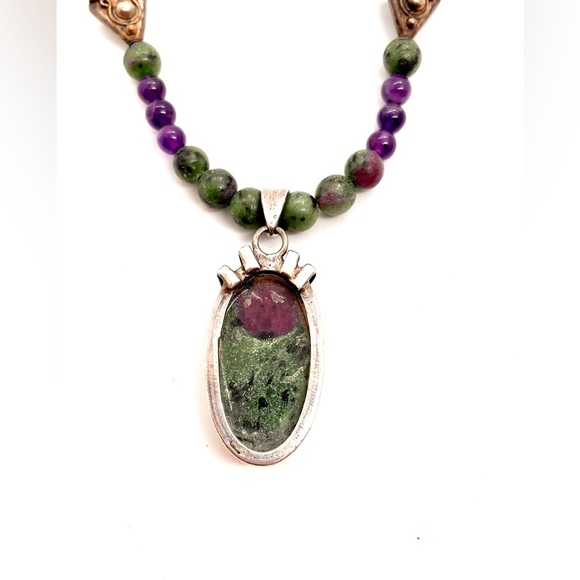 Ruby in Zoisite Natural Beaded Pendant Necklace - Picture 7 of 9
